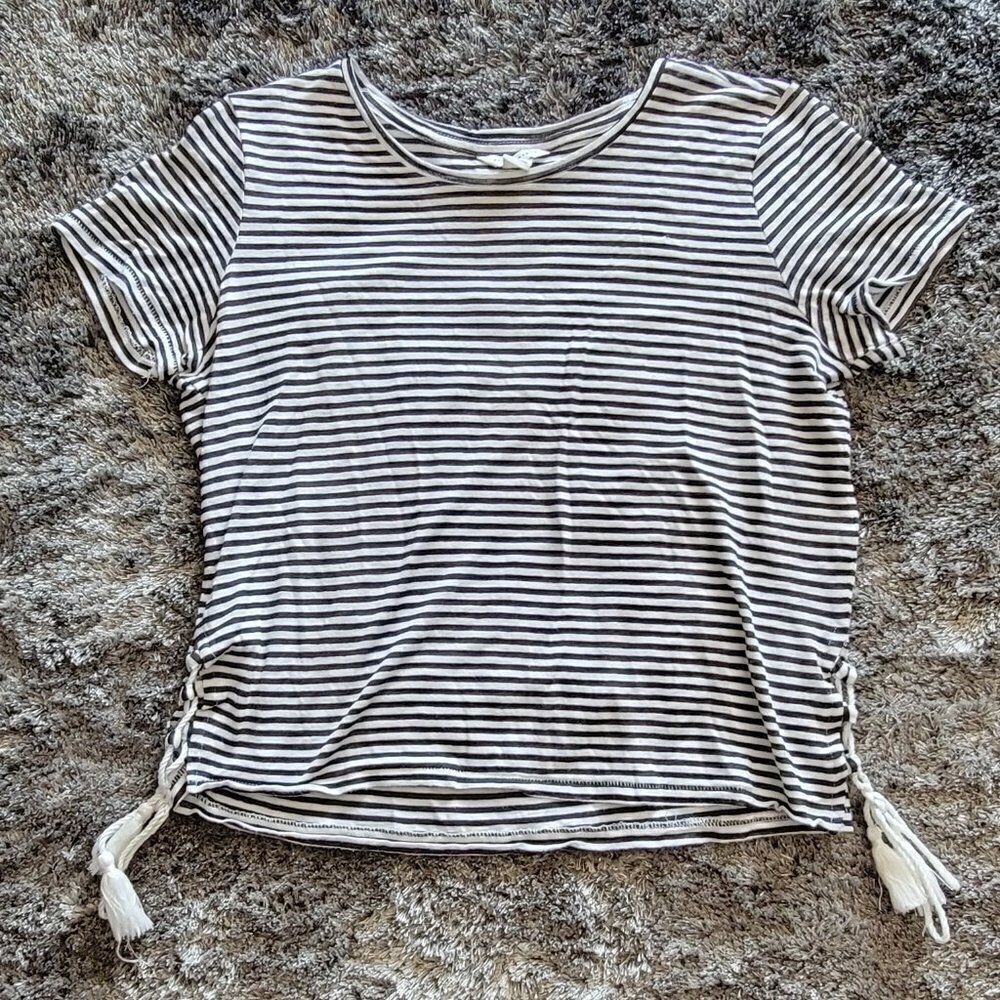 Aeropostale Stripe Shirt with Side Ties Size Small